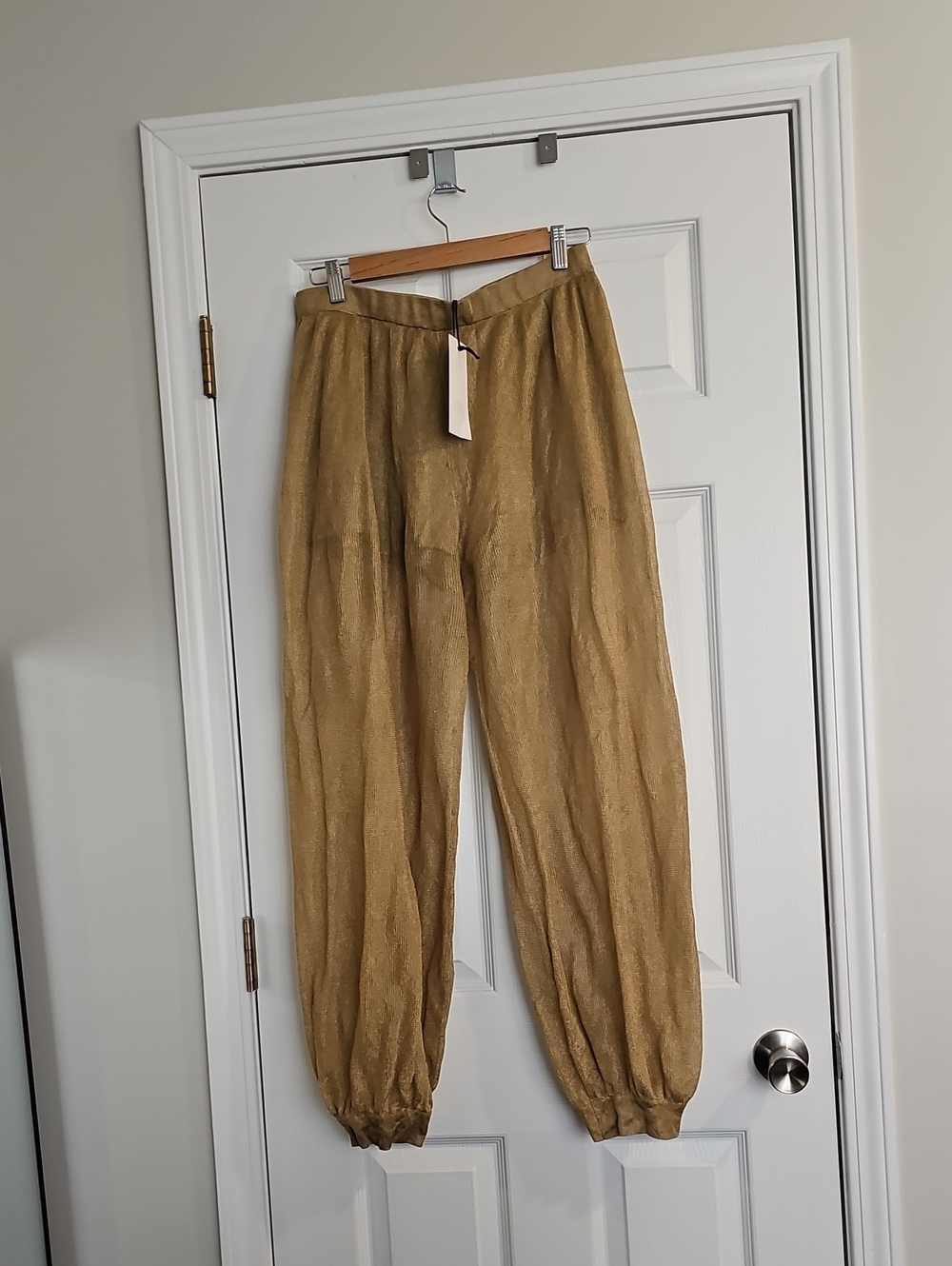 Zara Womens Metallic Gold Relaxed Balloon Style Pants With Built In Shorts